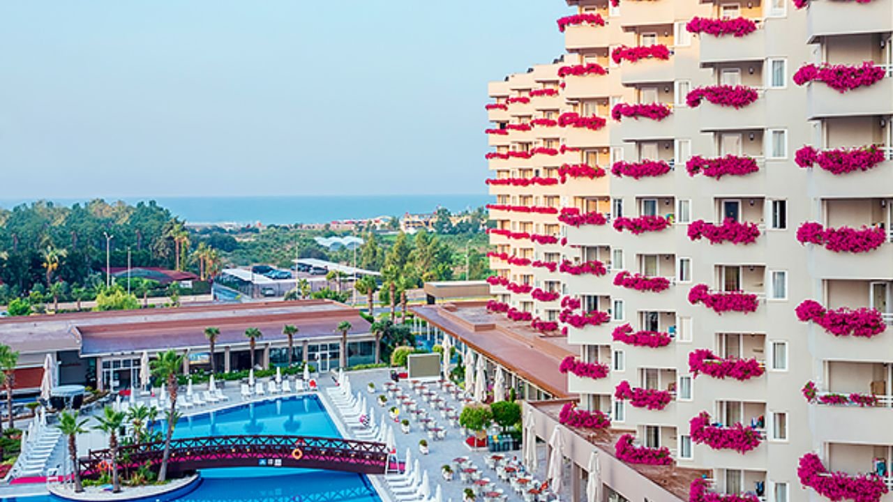A luxury trip to Antalya with Corendon